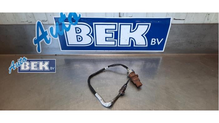 Gebruikte Uitlaat temperatuursensor Volkswagen Passat (3G2) 2.0 TDI 16V 150 4Motion Prijs € 60,00 Margeregeling aangeboden door Auto Bek