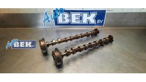 Gebruikte Nokkenas set Peugeot 308 (4A/C) 1.6 VTI 16V Prijs € 150,00 Margeregeling aangeboden door Auto Bek