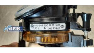 Gebruikte Mistlamp rechts-voor Volkswagen Tiguan (5N1/2) 2.0 TDI 16V 4Motion Prijs € 25,00 Margeregeling aangeboden door Auto Bek