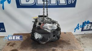 Gebruikte Automaatbak Jaguar E-Pace 2.0 D 150 16V AWD Prijs € 1.999,99 Margeregeling aangeboden door Auto Bek