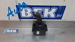 Gebruikte Selectiehendel automaat Jaguar E-Pace 2.0 D 150 16V AWD Prijs € 245,00 Margeregeling aangeboden door Auto Bek