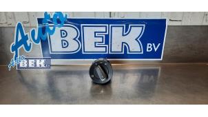 Gebruikte Licht Schakelaar Volkswagen Golf V (1K1) 1.6 Prijs € 24,95 Margeregeling aangeboden door Auto Bek