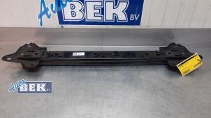 Gebruikte Frontbalk Tesla Model 3 Long Range AWD 75 kWh Prijs € 75,00 Margeregeling aangeboden door Auto Bek