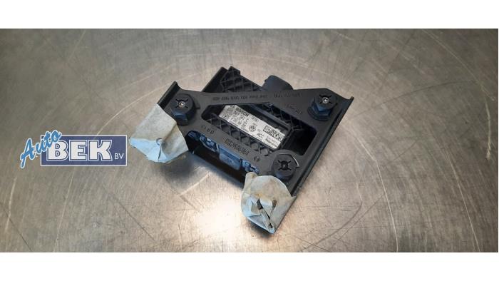 Gebruikte Radar sensor Volkswagen Golf VII (AUA) e-Golf Prijs € 149,95 Margeregeling aangeboden door Auto Bek