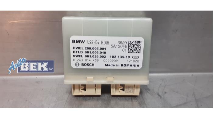 PDC Module van een BMW iX3 Electric 2021