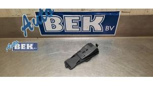 Gebruikte Sensor ACC (afstand) Volvo V40 (MV) 2.0 D2 16V Prijs € 45,00 Margeregeling aangeboden door Auto Bek