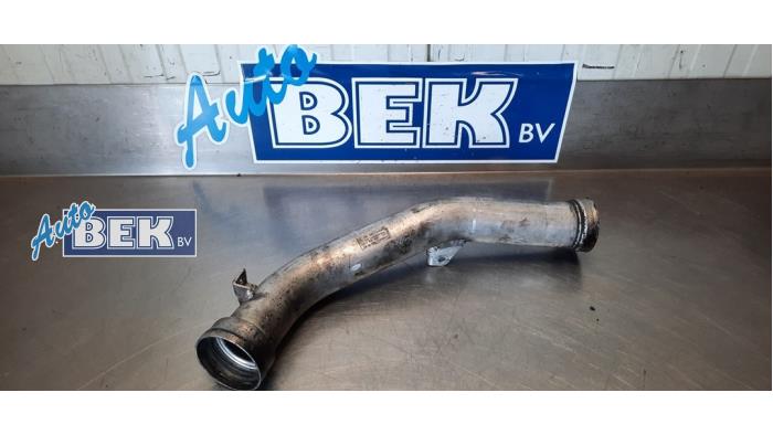 Gebruikte Intercooler Buis Mercedes R (W251) 3.0 320 CDI 24V 4-Matic Prijs € 20,00 Margeregeling aangeboden door Auto Bek