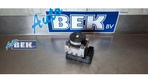 Gebruikte ABS Pomp Nissan Note (E12) 1.2 68 Prijs € 125,00 Margeregeling aangeboden door Auto Bek