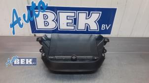 Gebruikte Navigatie Display Opel Corsa F (UB/UH/UP) Electric 50kWh Prijs € 225,00 Margeregeling aangeboden door Auto Bek