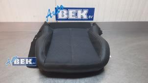 Gebruikte Zitting stoel links Opel Corsa F (UB/UH/UP) Electric 50kWh Prijs op aanvraag aangeboden door Auto Bek