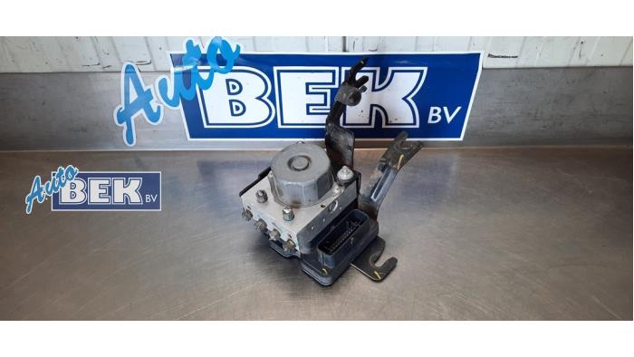 Gebruikte ABS Pomp Dacia Logan II 1.2 16V Prijs € 90,00 Margeregeling aangeboden door Auto Bek
