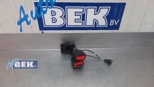 Gebruikte Veiligheidsgordel Insteek midden-achter Volkswagen ID.3 (E11) 1st Prijs op aanvraag aangeboden door Auto Bek