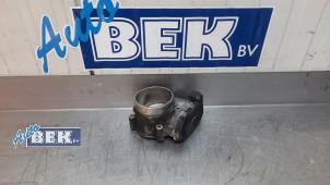 Gebruikte Gasklephuis Porsche Cayenne (9PA) 4.5 V8 32V Turbo Prijs € 27,50 Margeregeling aangeboden door Auto Bek