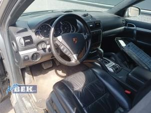 Gebruikte Airbag set + dashboard Porsche Cayenne (9PA) 4.5 V8 32V Turbo Prijs op aanvraag aangeboden door Auto Bek