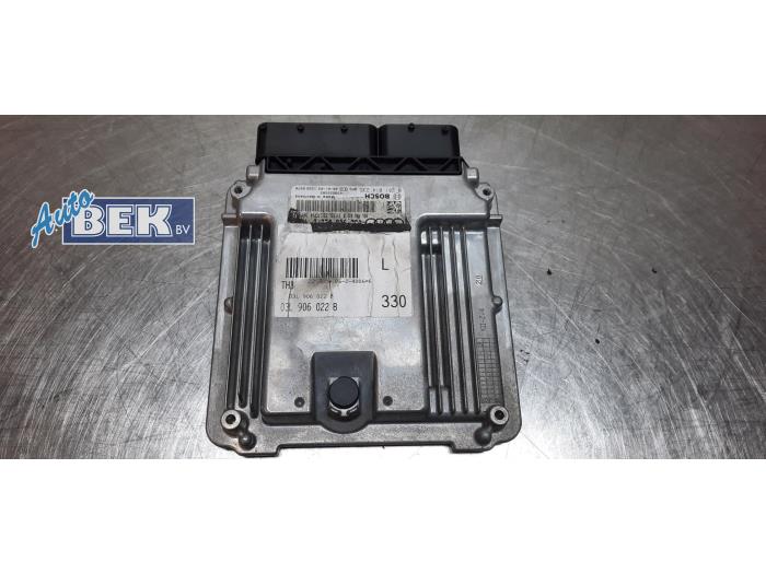 Gebruikte Computer Motormanagement Audi A4 (B8) 2.0 TDI 16V Prijs € 125,00 Margeregeling aangeboden door Auto Bek