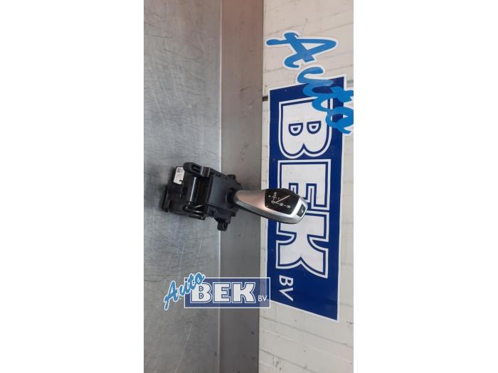 Gebruikte Selectiehendel automaat BMW X3 (F25) xDrive20d 16V Prijs € 124,99 Margeregeling aangeboden door Auto Bek
