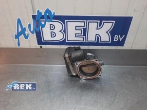 Gebruikte Gasklephuis BMW 6 serie (E64) 645 Ci 4.4 V8 32V Prijs € 75,00 Margeregeling aangeboden door Auto Bek