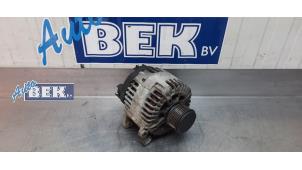 Gebruikte Dynamo Volkswagen Golf V (1K1) 2.0 TDI 16V Prijs € 40,00 Margeregeling aangeboden door Auto Bek