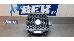Gebruikte Speaker BMW X3 (F25) xDrive20d 16V Prijs op aanvraag aangeboden door Auto Bek