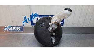 Gebruikte Rembooster Opel Vivaro 2.0 CDTI 122 Prijs € 50,00 Margeregeling aangeboden door Auto Bek