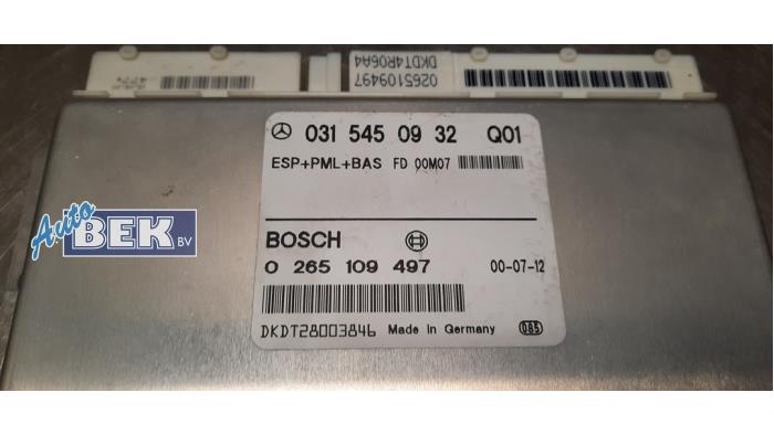 Esp computer van een Mercedes-Benz S (W220) 5.0 S-500 V8 24V 1999