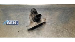 Gebruikte Krukas sensor Volvo V40 (MV) 2.0 D2 16V Prijs € 24,95 Margeregeling aangeboden door Auto Bek