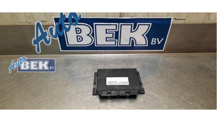 Gebruikte Module Bodycontrol Mercedes S (W220) 5.0 S-500 V8 24V Prijs € 89,99 Margeregeling aangeboden door Auto Bek