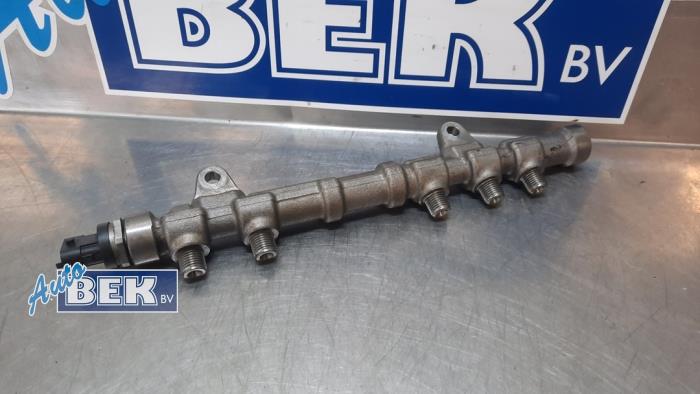 Gebruikte Galerij (Injectie) Fiat Doblo Cargo (263) 1.3 MJ 16V DPF Euro 5 Prijs € 35,00 Margeregeling aangeboden door Auto Bek
