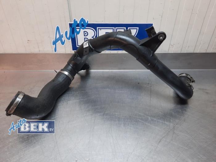 Gebruikte Intercooler Buis Skoda Kodiaq 2.0 TSI 4x4 Prijs € 99,99 Margeregeling aangeboden door Auto Bek