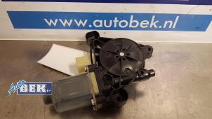 Gebruikte Motor electrisch raam Skoda Octavia (5EAA) 1.6 TDI GreenTec 16V Prijs € 20,00 Margeregeling aangeboden door Auto Bek