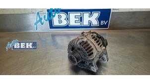 Gebruikte Alternator Ford Mondeo II 2.0i 16V E2/96 EEC Prijs € 30,00 Margeregeling aangeboden door Auto Bek