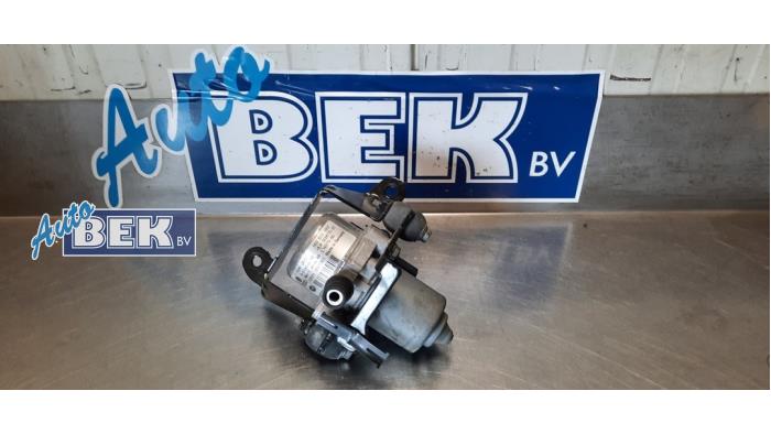 Gebruikte Vacuumpomp Rembekrachtiging Volkswagen Golf VII Variant (AUVV) 1.2 TSI BlueMotion 16V Prijs € 50,00 Margeregeling aangeboden door Auto Bek