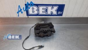 Gebruikte Remklauw (Tang) links-voor BMW 3 serie (F30) 316i 1.6 16V Prijs € 50,00 Margeregeling aangeboden door Auto Bek