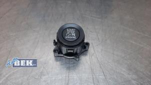 Gebruikte Start/Stop schakelaar Jeep Renegade (BU) 1.3 T 16V 4x4 Prijs € 14,99 Margeregeling aangeboden door Auto Bek