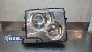 Gebruikte Koplamp rechts Landrover Range Rover III (LM) 4.4 V8 32V Prijs op aanvraag aangeboden door Auto Bek