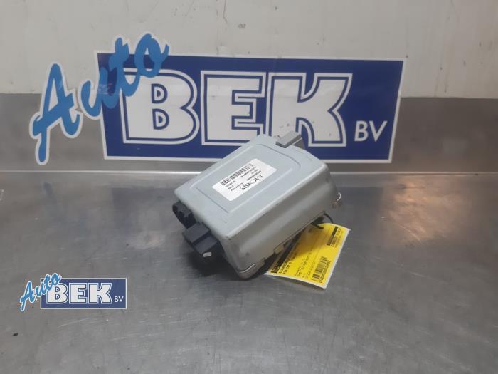 Gebruikte Stuurbekrachtiging Computer Kia Cee'd Sportswagon (JDC5) 1.6 CRDi 16V VGT Prijs € 90,00 Margeregeling aangeboden door Auto Bek