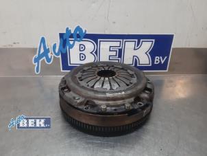 Gebruikte Vliegwiel Fiat Doblo Cargo (263) 1.3 D Multijet Prijs op aanvraag aangeboden door Auto Bek