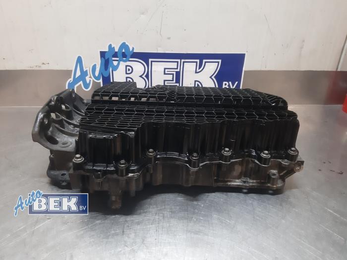 Gebruikte Carterpan Opel Vivaro 2.0 CDTI 122 Prijs € 150,00 Margeregeling aangeboden door Auto Bek