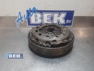 Gebruikte Dubbele massa vliegwiel BMW 3 serie (E90) 320i 16V Prijs € 75,00 Margeregeling aangeboden door Auto Bek