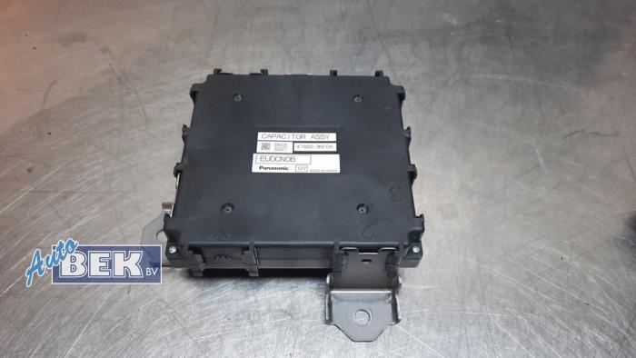 Gebruikte Computer Diversen Nissan Leaf (ZE0) Leaf Prijs € 60,00 Margeregeling aangeboden door Auto Bek
