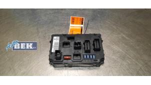 Gebruikte Bodycontrol Module Peugeot 407 (6D) 2.2 16V Prijs € 65,00 Margeregeling aangeboden door Auto Bek