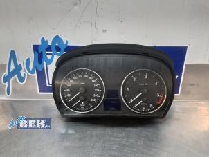 Gebruikte Kilometerteller KM BMW 3 serie Touring (E91) 330Xd 24V Prijs € 100,00 Margeregeling aangeboden door Auto Bek