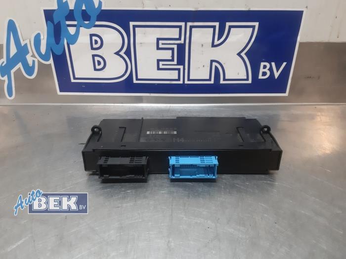 Gebruikte Module Bodycontrol BMW 3 serie Touring (E91) 330Xd 24V Prijs € 74,00 Margeregeling aangeboden door Auto Bek