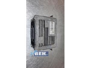 Gebruikte Module (diversen) Volvo V60 I (FW/GW) 2.0 D4 16V Prijs op aanvraag aangeboden door Auto Bek