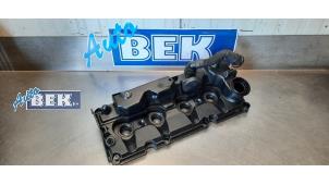 Gebruikte Kleppendeksel Volkswagen Golf VII Variant (AUVV) 1.6 TDI 16V Prijs € 55,00 Margeregeling aangeboden door Auto Bek