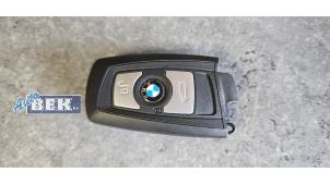 Gebruikte Sleutel BMW 3 serie (F30) 320d 2.0 16V Prijs € 44,99 Margeregeling aangeboden door Auto Bek