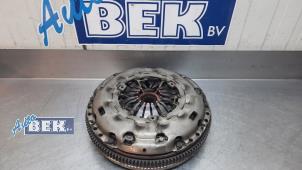Gebruikte Dubbele massa vliegwiel Volkswagen Tiguan (5N1/2) 1.4 TSI 16V Prijs € 150,00 Margeregeling aangeboden door Auto Bek