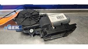 Gebruikte Raammotor Portier Kia Cee'd (EDB5) 1.6 CRDi 16V Prijs € 24,99 Margeregeling aangeboden door Auto Bek