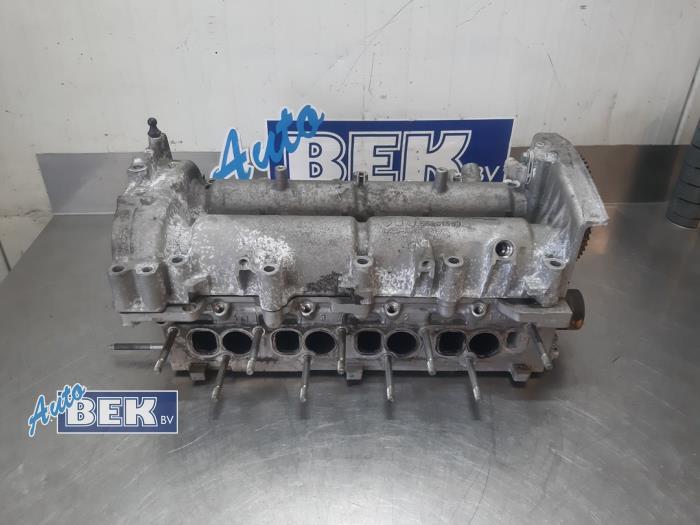 Gebruikte Cilinderkop Alfa Romeo Giulietta (940) 1.6 JTDm 16V Prijs € 449,99 Margeregeling aangeboden door Auto Bek
