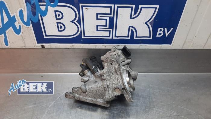 Gebruikte Gasklephuis Volkswagen Caddy Combi IV 2.0 TDI 102 Prijs € 55,00 Margeregeling aangeboden door Auto Bek
